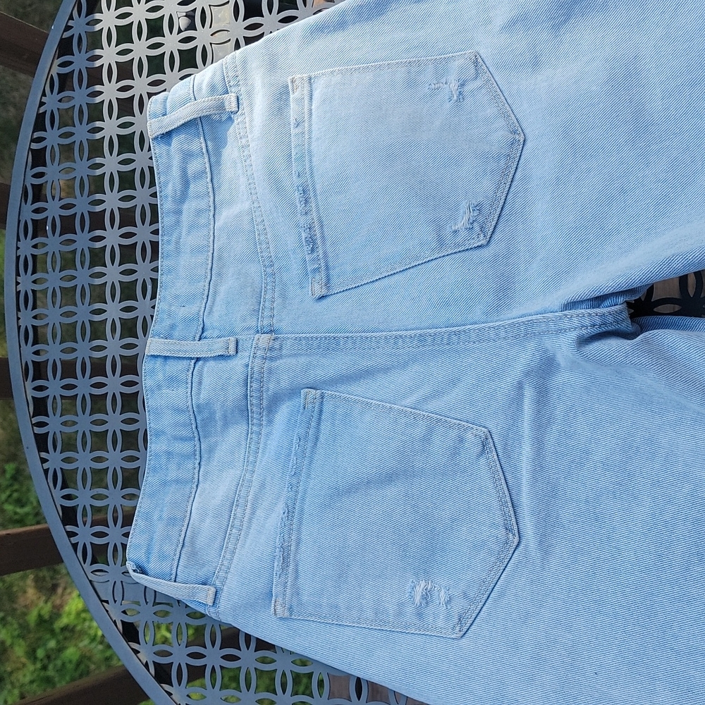 VICI STATEMENT HIGH RISE JEAN - Picture 6 of 8